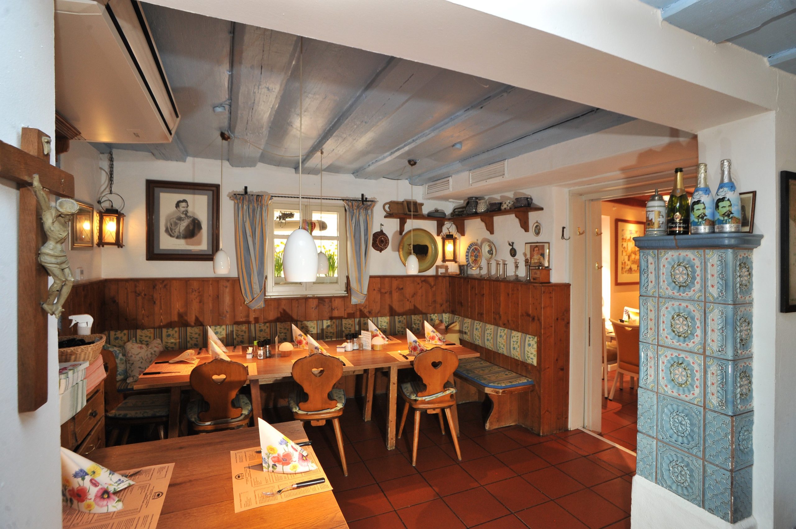 Sanders Steakhaus Frankenstube Platz für 42 Personen Sanders Steakhaus König Ludwig Zimmer rechts