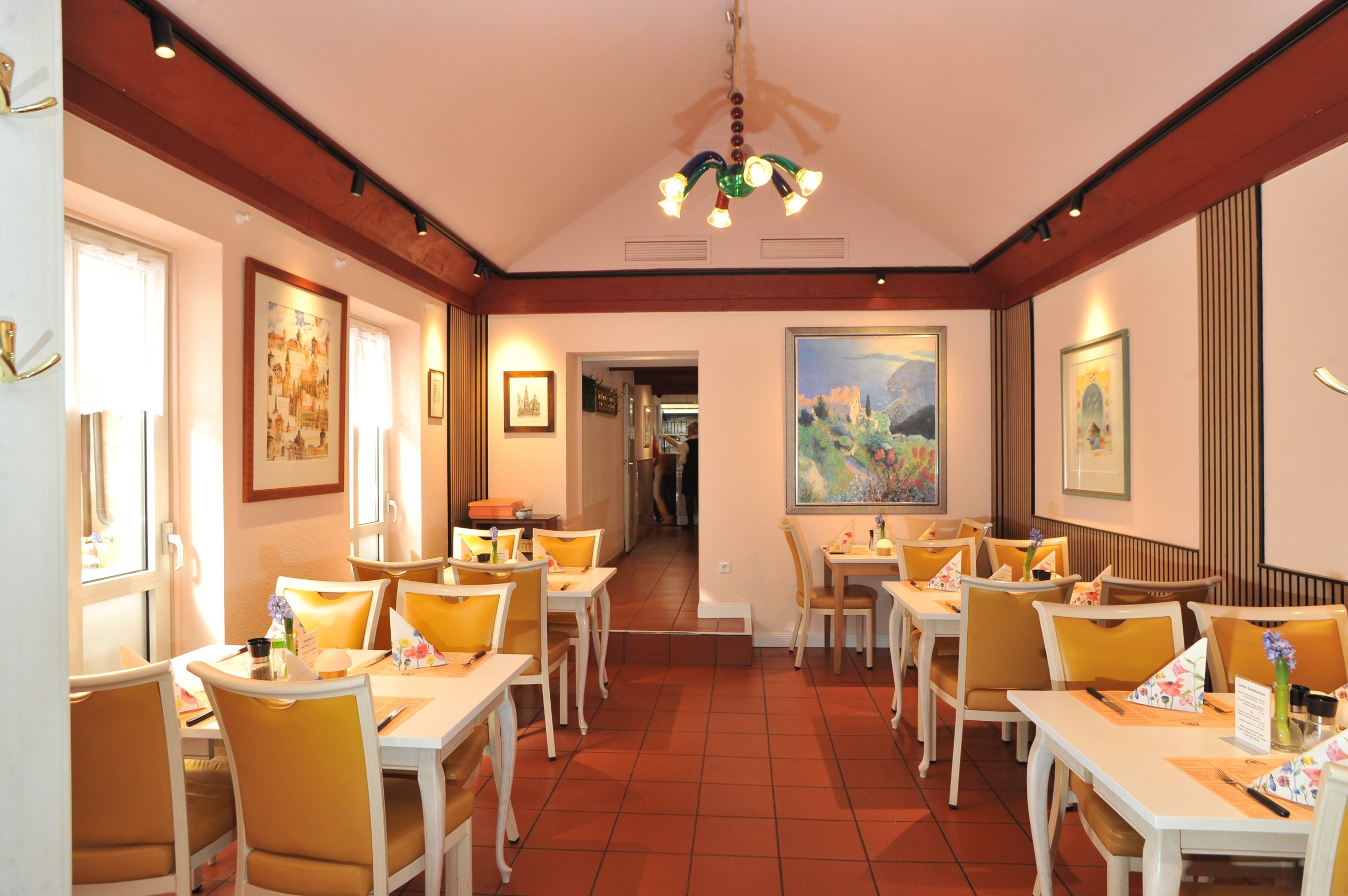 Sanders Steakhaus Frankenstube Platz für 42 Personen Sanders Steakhaus-Wintergarten